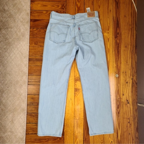 Low Pro Straight Distressed Jean - Picture 7 of 15